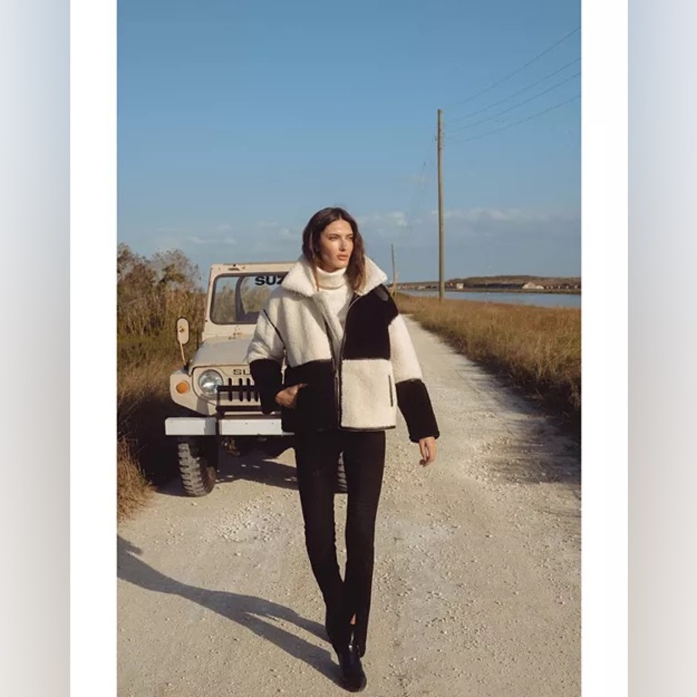 Elan faux fur Sherpa colour blocked coat - Picture 2 of 11